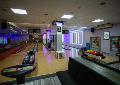 4 pálya bowling center szolnok